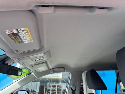 Used 2021 Toyota RAV4 XLE image 24