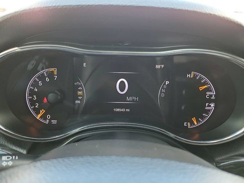 Used 2020 Jeep Grand Cherokee Altitude RWD image 27