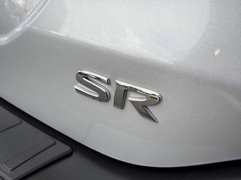 Certified 2020 Nissan Kicks SR w/ SR Premium Package FWD image 10