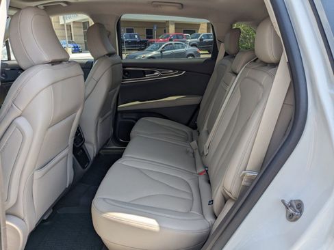 Certified 2023 Lincoln Nautilus Reserve w/ Equipment Group 201A image 16