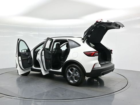 New 2025 Ford Escape ST-Line w/ Equipment Group 301A image 26