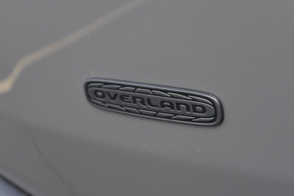 New 2026 Jeep Cherokee Overland AWD/4WD image 7