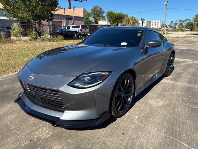 Used 2025 Nissan Z Performance w/ Floor Mat Package RWD image 7