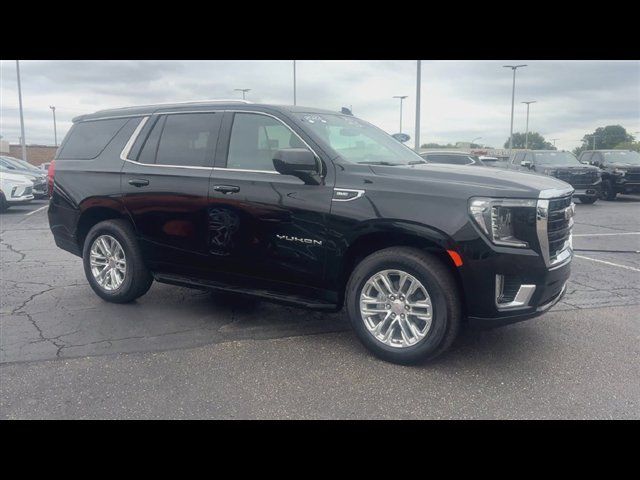Used 2023 GMC Yukon SLE w/ Gmc Pro Safety Plus Package AWD/4WD image 2