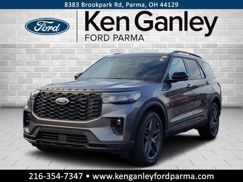 New 2026 Ford Explorer ST-Line w/ ST-Line Street Pack image 1