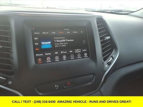 Used 2019 Jeep Cherokee Latitude Plus image 18