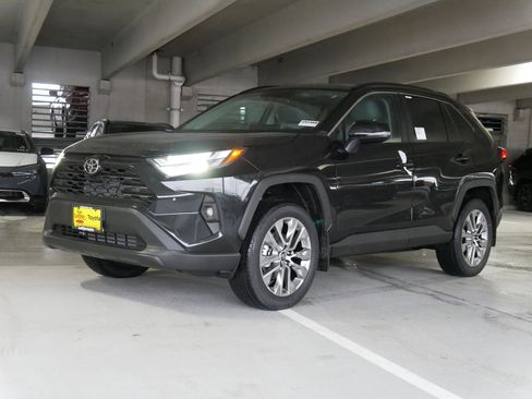 New 2025 Toyota RAV4 XLE Premium image 4