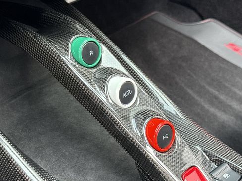 Certified 2023 Ferrari 812 GTS RWD image 32