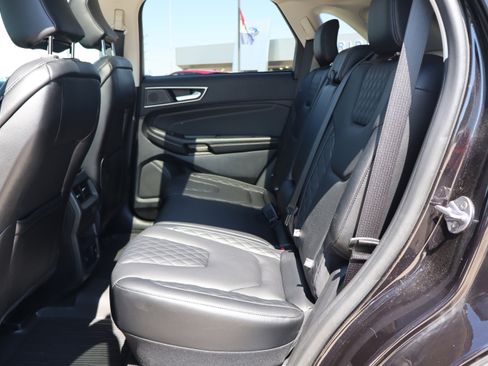 Used 2024 Ford Edge Titanium w/ Equipment Group 301A AWD/4WD image 11