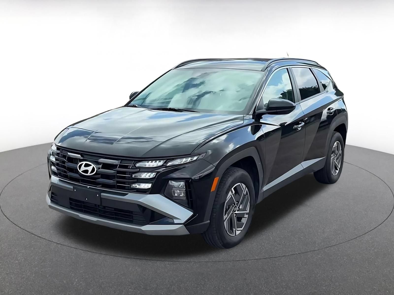 Used 2025 Hyundai Tucson Blue AWD/4WD image 6