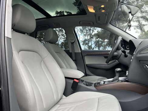 Used 2015 Audi Q5 2.0T Premium Plus w/ Technology Package image 26