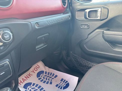 Used 2023 Jeep Wrangler Unlimited Rubicon w/ Cold Weather Group image 26