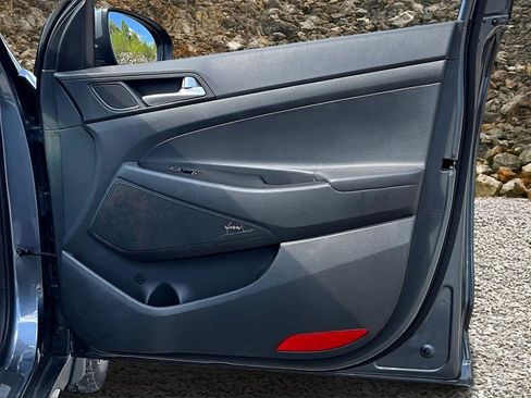 Used 2019 Hyundai Tucson Limited image 23