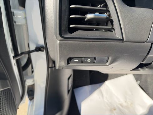 New 2026 Nissan Sentra SV w/ SV Convenience Package image 20