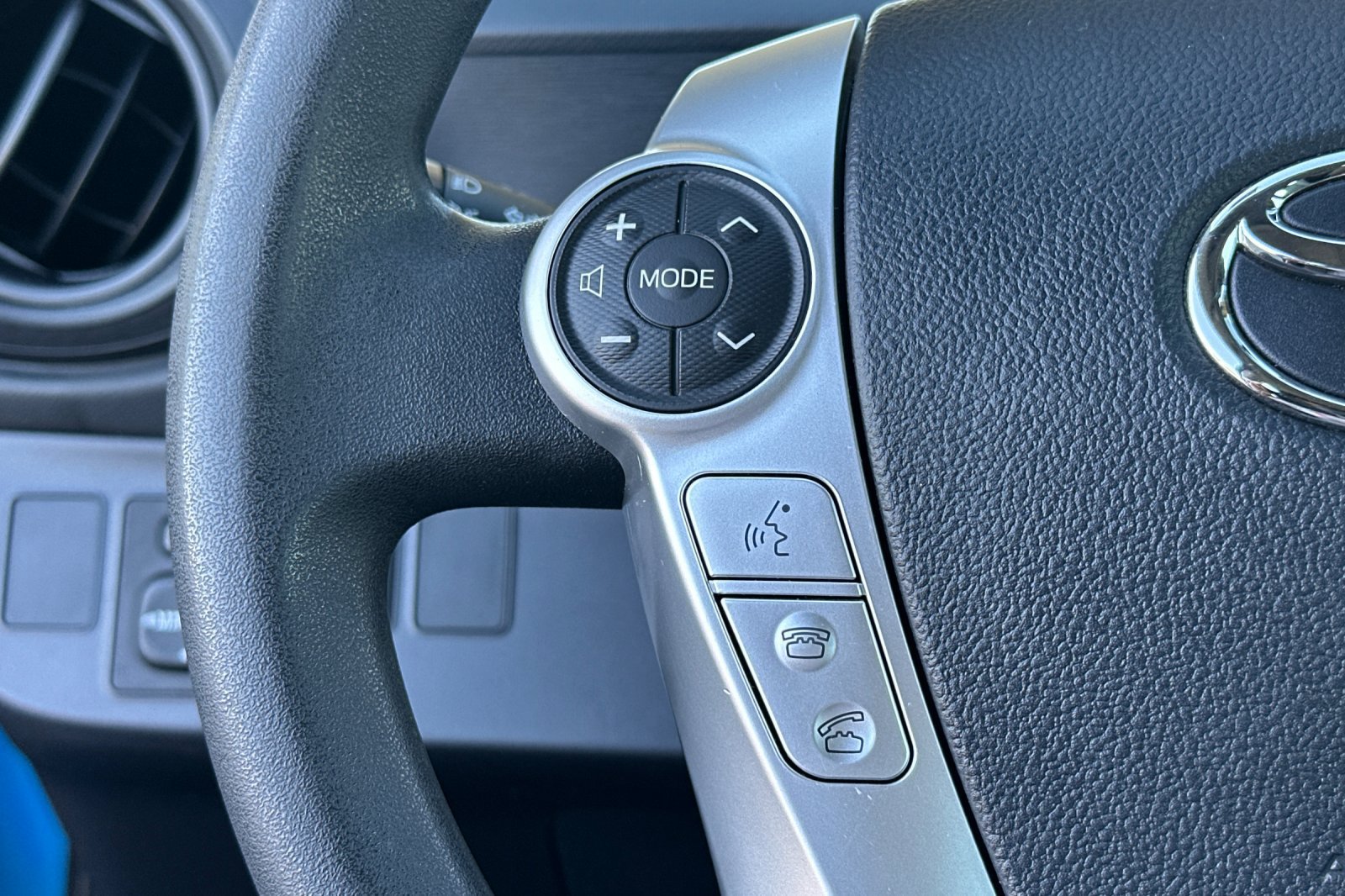 Used 2016 Toyota Prius C One FWD image 25