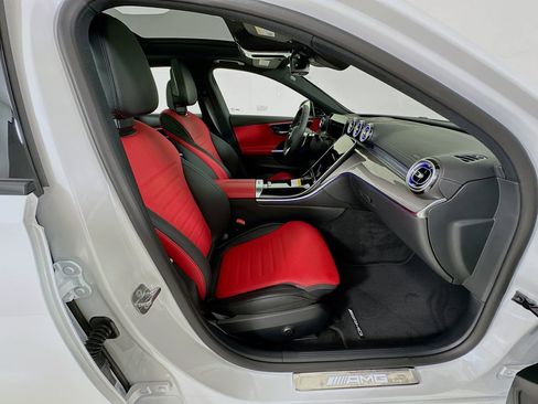 New 2026 Mercedes-Benz C 43 AMG 4MATIC Sedan image 32