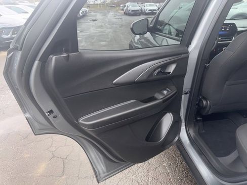 Used 2024 Chevrolet TrailBlazer LT image 17