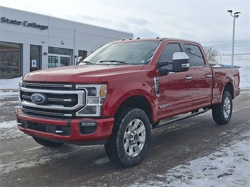 Used 2022 Ford F250 Platinum image 3