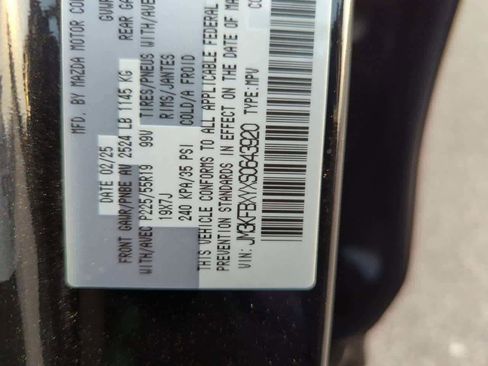 New 2025 MAZDA CX-5 Signature image 35