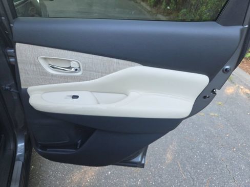 Certified 2024 Nissan Murano SL AWD/4WD image 39