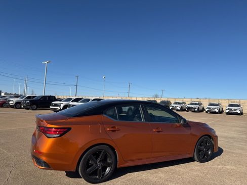 Certified 2024 Nissan Sentra SR w/ SR Premium Package image 27