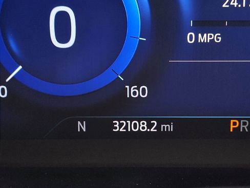 Used 2020 Ford Escape Titanium AWD/4WD image 19