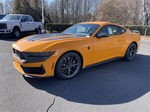 New 2026 Ford Mustang Dark Horse image 3