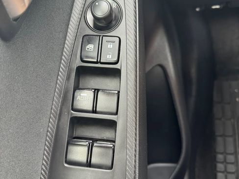 Used 2019 Toyota Yaris L FWD image 15