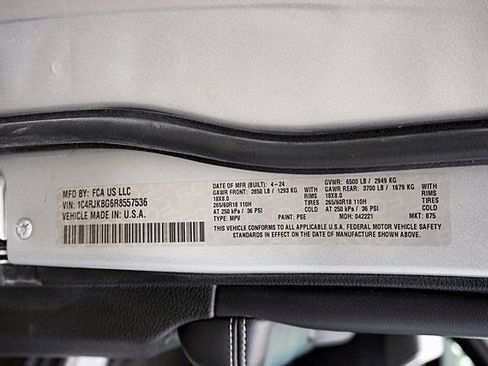 Used 2024 Jeep Grand Cherokee L Limited w/ Luxury Tech Group II AWD/4WD image 33