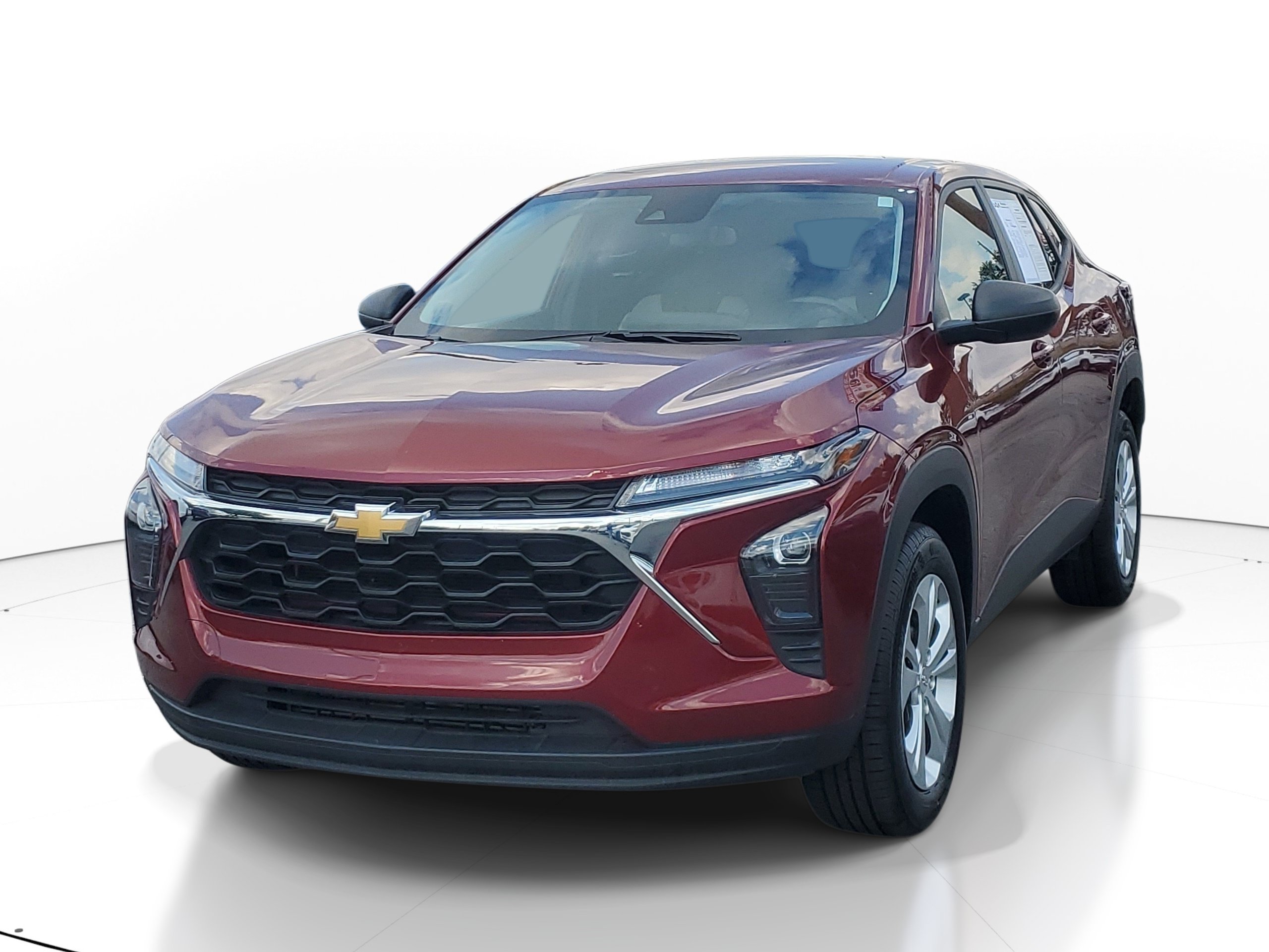Used 2025 Chevrolet Trax LS FWD image 3