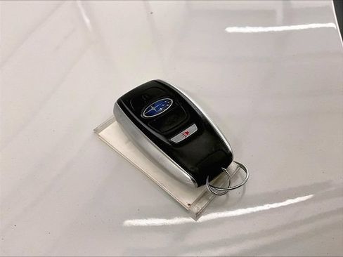 Used 2022 Subaru Legacy Limited AWD/4WD image 9