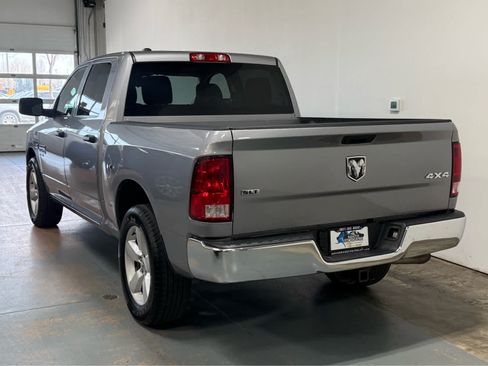 Used 2023 RAM 1500 Classic SLT AWD/4WD image 3