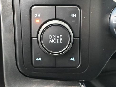 Used 2023 Ford F150 Lariat w/ Equipment Group 502A High image 14