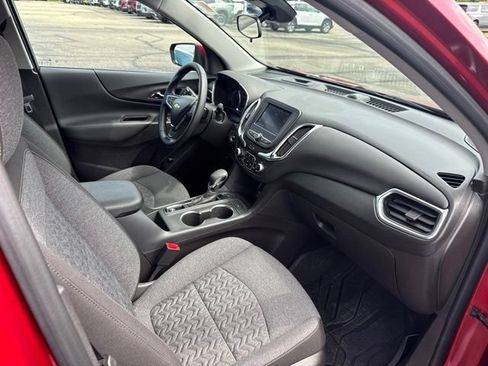 Used 2024 Chevrolet Equinox LT w/ LPO, Floor Liner Package AWD/4WD image 28