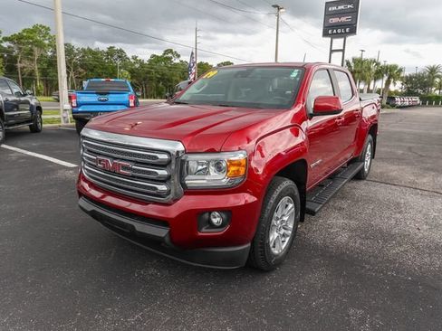 Used 2019 GMC Canyon SLE w/ Driver Alert Package RWD image 3