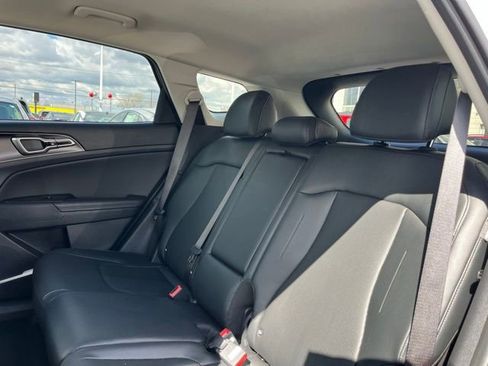 Certified 2026 Kia Sportage EX FWD image 36