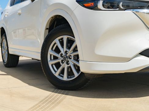 Used 2024 MAZDA CX-5 AWD 2.5 S w/ Select Package image 2