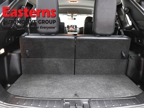 Used 2024 Mitsubishi Outlander SE image 9