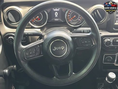 Used 2022 Jeep Gladiator Sport w/ Trailer Tow Package AWD/4WD image 14