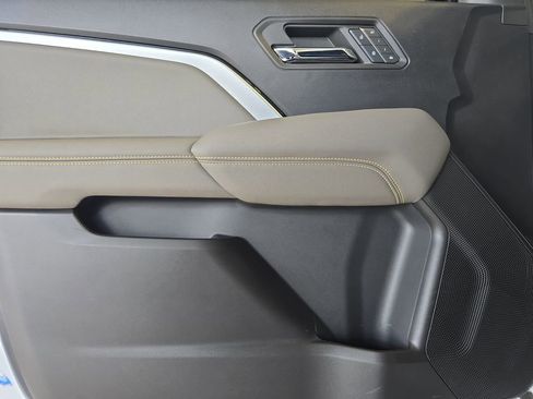 Used 2024 Chevrolet Colorado ZR2 w/ ZR2 Bison Edition image 29