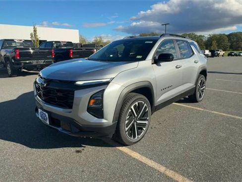 New 2026 Chevrolet Equinox RS w/ LPO, Floor Liner Package image 7