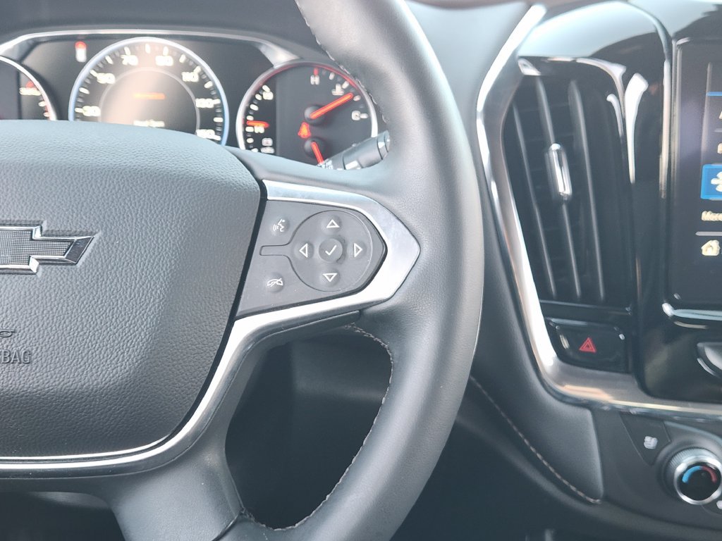 Used 2023 Chevrolet Traverse Premier w/ Redline Edition FWD image 26
