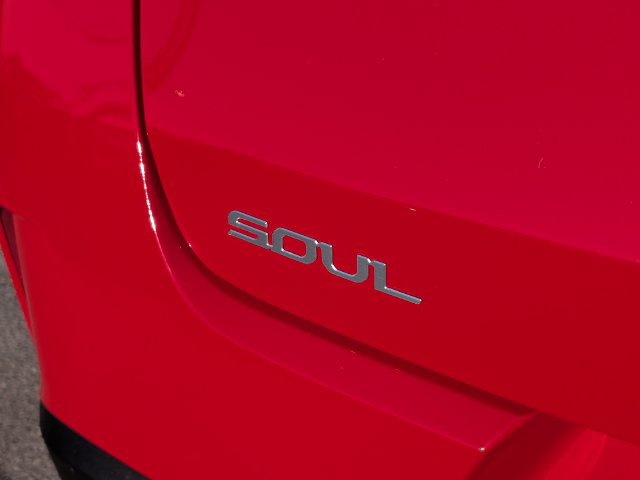 Certified 2024 Kia Soul LX w/ Option Group 015 FWD image 18