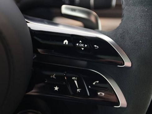 Used 2025 Mercedes-Benz G 63 AMG 4MATIC image 24