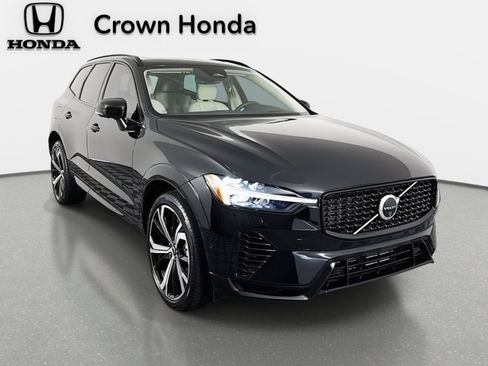 Used 2025 Volvo XC60 T8 Ultra w/ Protection Package Premier image 4