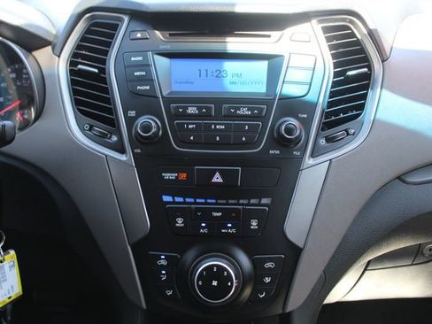 Used 2016 Hyundai Santa Fe Sport AWD/4WD image 29