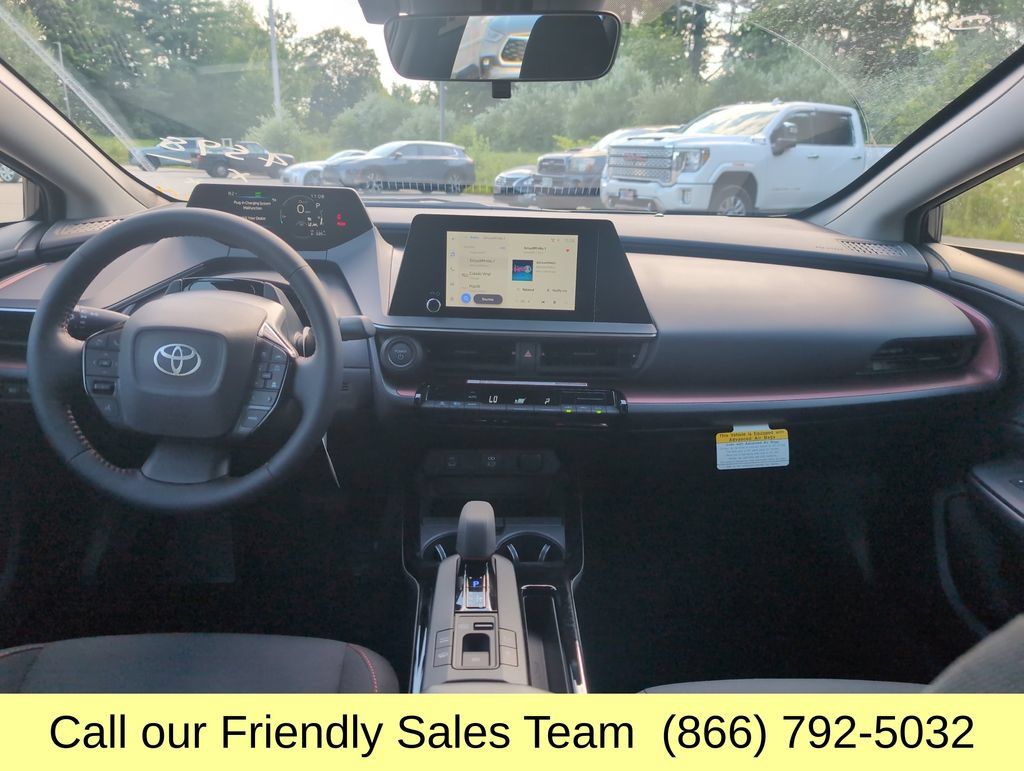 New 2026 Toyota Prius Plug-In Hybrid FWD image 12