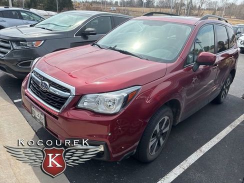 Used 2018 Subaru Forester 2.5i Premium w/ All-Weather Package image 2