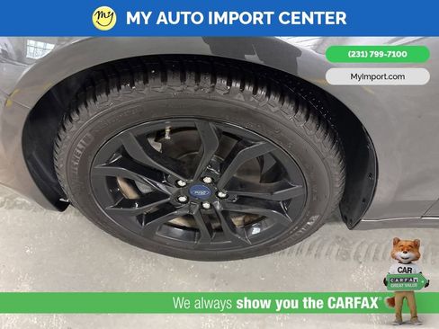 Used 2019 Ford Fusion SE w/ Equipment Group 151A image 9