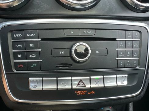 Used 2018 Mercedes-Benz CLA 250 4MATIC image 29